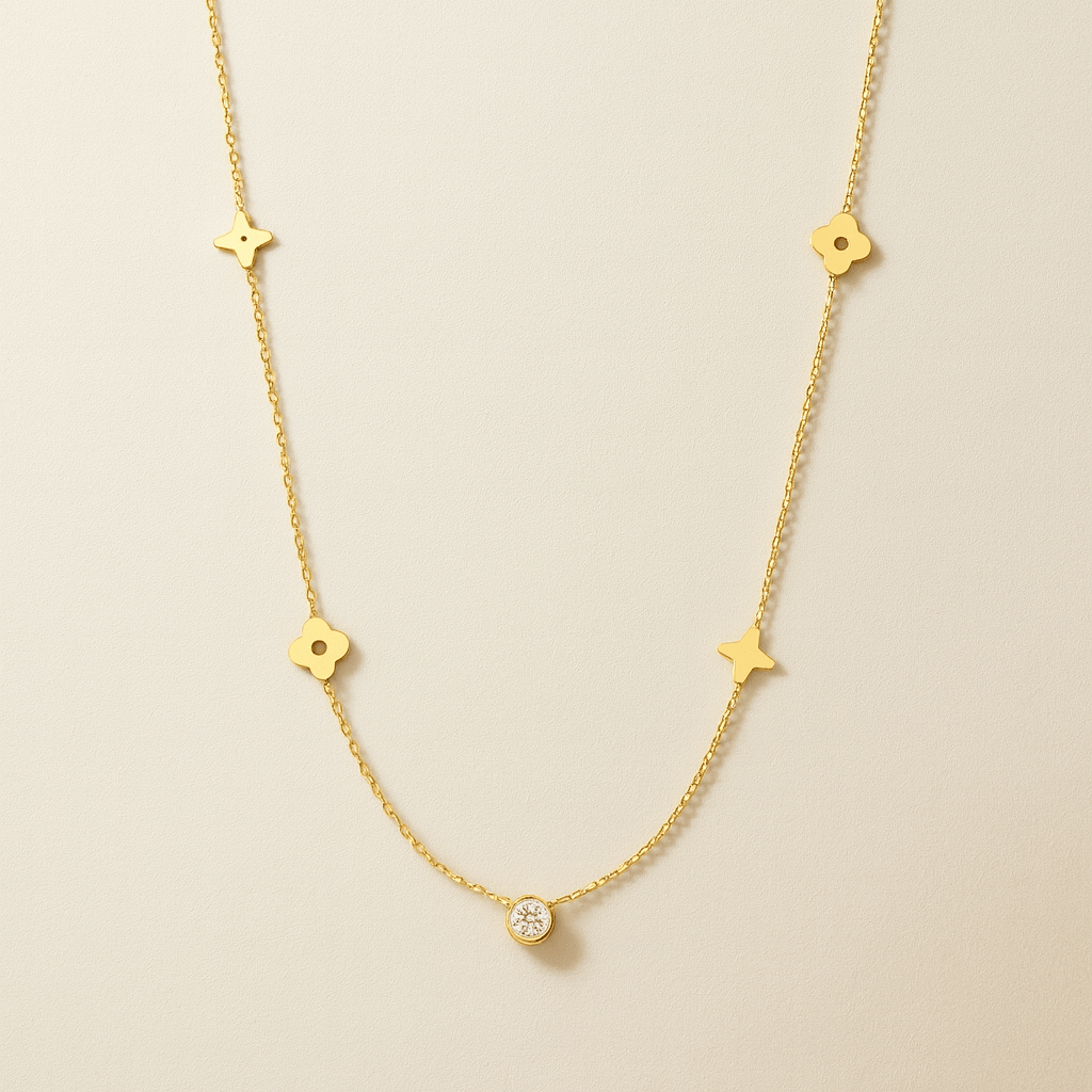 Carrie® Clover Chain