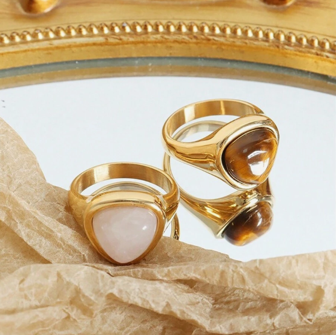 Alaula Gemstone Bold Ring