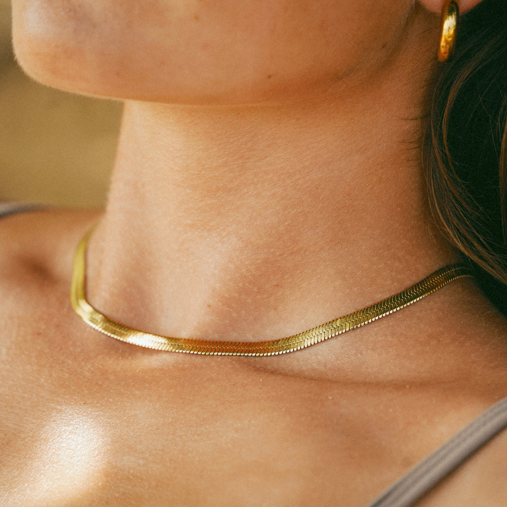 Chelsea Herringbone Necklace