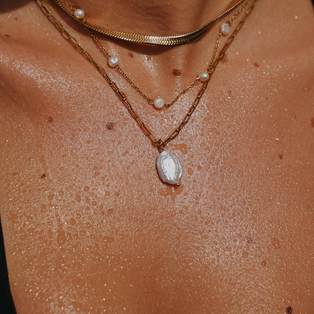 Hanalei Pearl Coin Paperclip Necklace